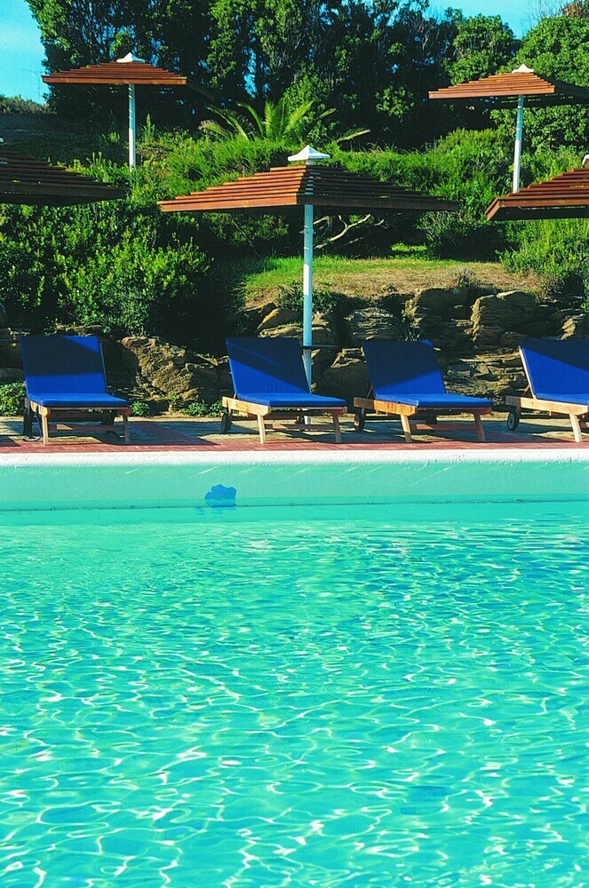 Cala Rosa Club Hotel