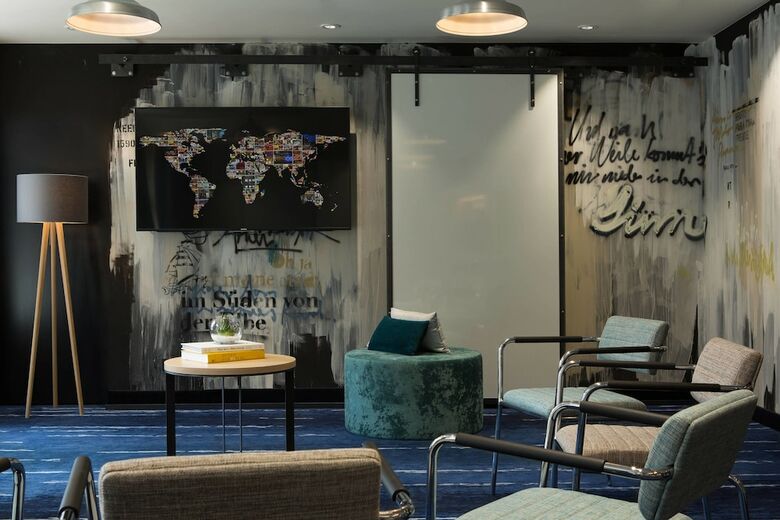 Hotel Renaissance Hamburg