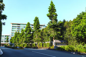 Hotel Freshwater Point Resort