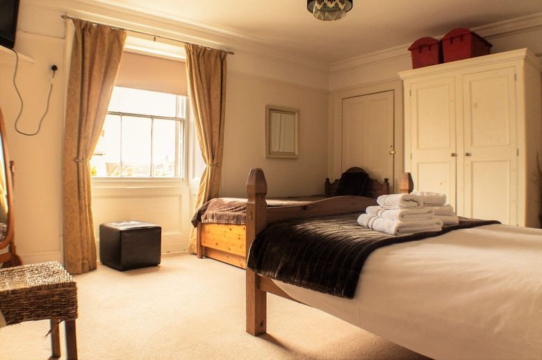 The Royal Oak Hotel