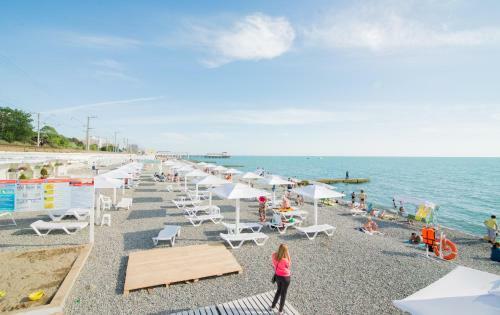 Hostal Alyona Hotel