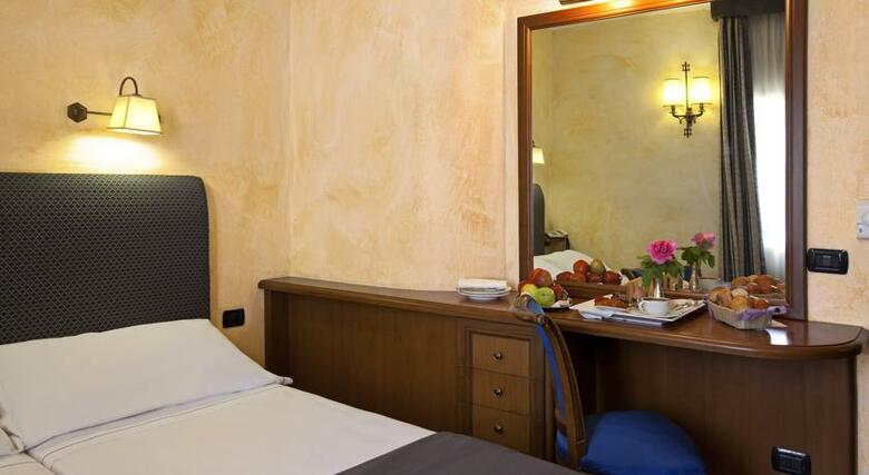 Hotel La Fenice