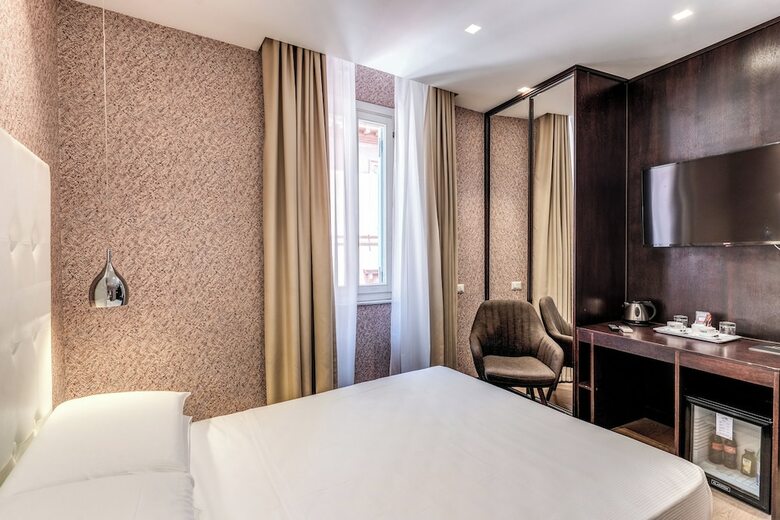 Hotel Relais Fontana Di Trevi