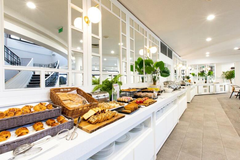 Mouratoglou Hotel & Resort