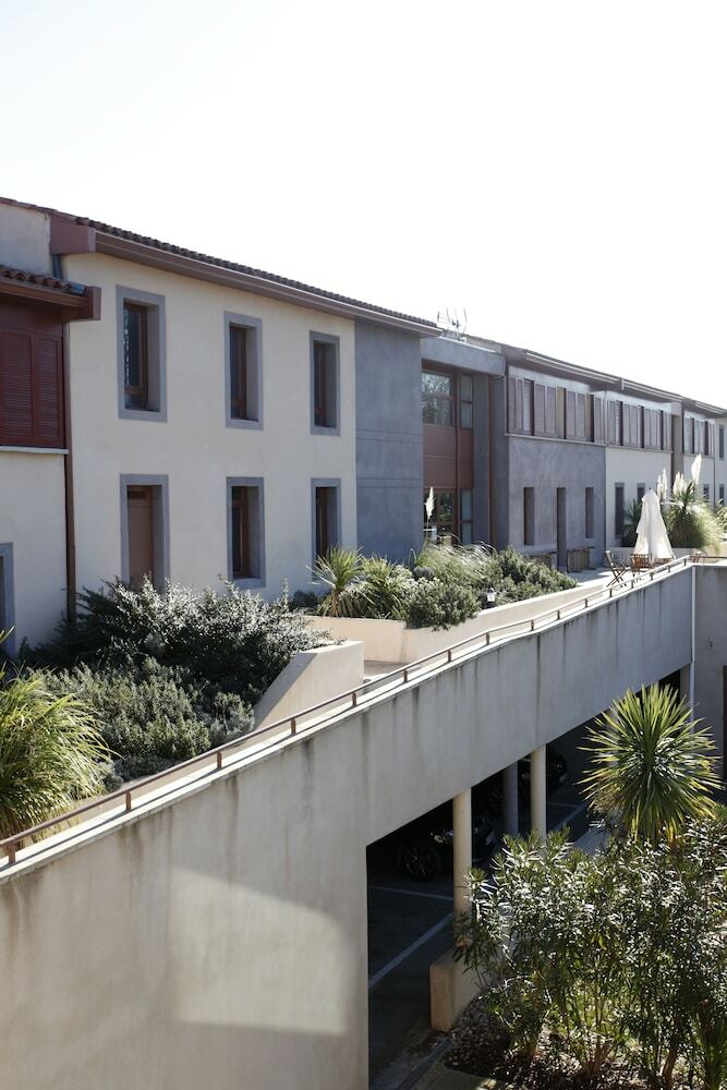 Hotel Adonis Carcassonne La Barbacane