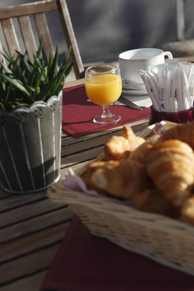 Hotel Adonis Carcassonne La Barbacane