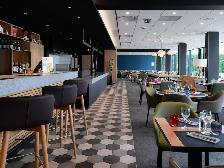 Hotel Novotel Cote De Nacre