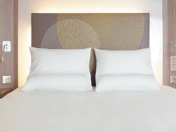 Hotel Novotel Chartres