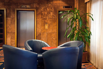 Hotel Holiday