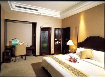 Grand Royal Hotel
