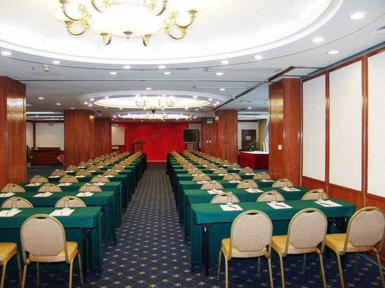 Hotel Gloria Plaza