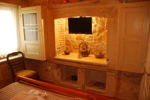 Hotel Foca Antik Otel