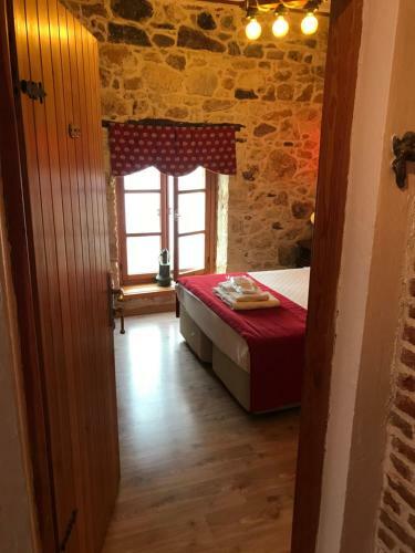 Hotel Foca Antik Otel