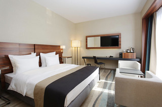 Warsaw Plaza Hotel