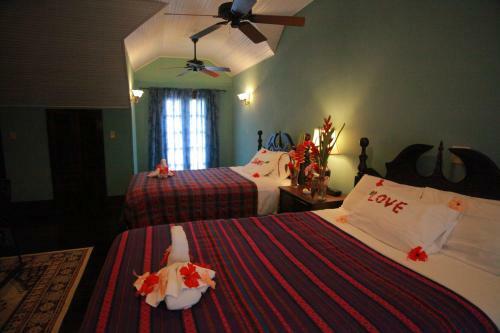 Hotel Mahogany Hall Luxury Boutique Resort