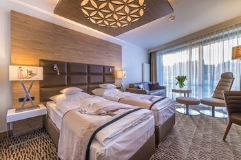 Hotel Rezydencja Nosalowy Dw�r