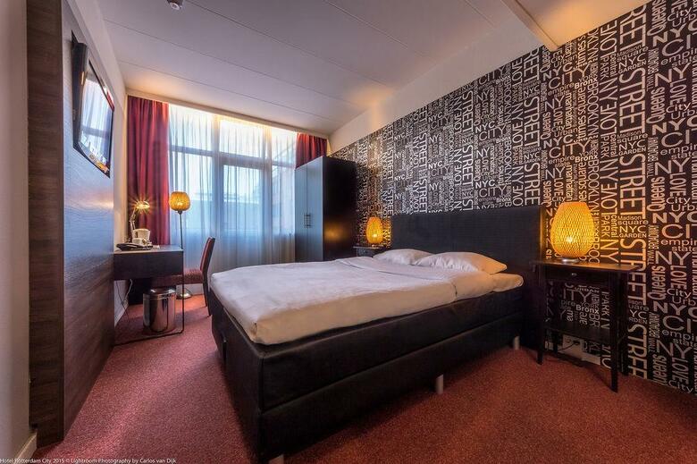 Hotel A&O Rotterdam City
