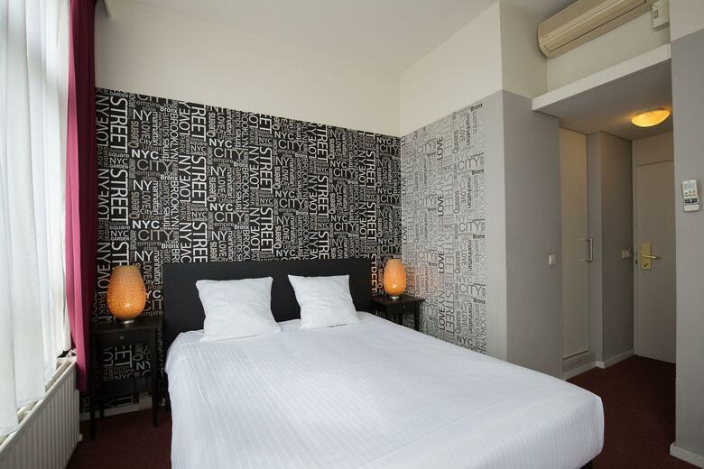 Hotel A&O Rotterdam City