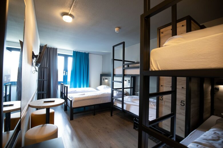 Hotel A&O Rotterdam City