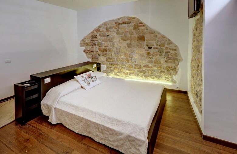 Hostal In Piazza Relais