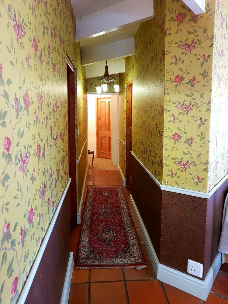 Hostal Maison Chablis