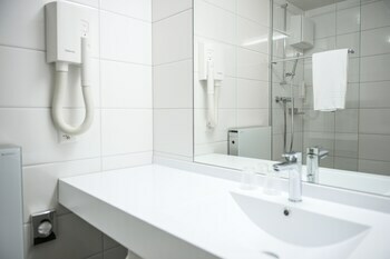 Hotel Ibis Zurich Adliswil