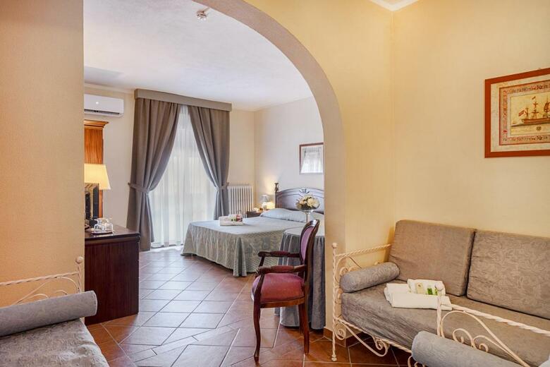 Hotel Colonna Palace Mediterraneo