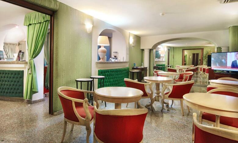 Hotel Colonna Palace Mediterraneo