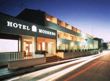 Hotel Moderno