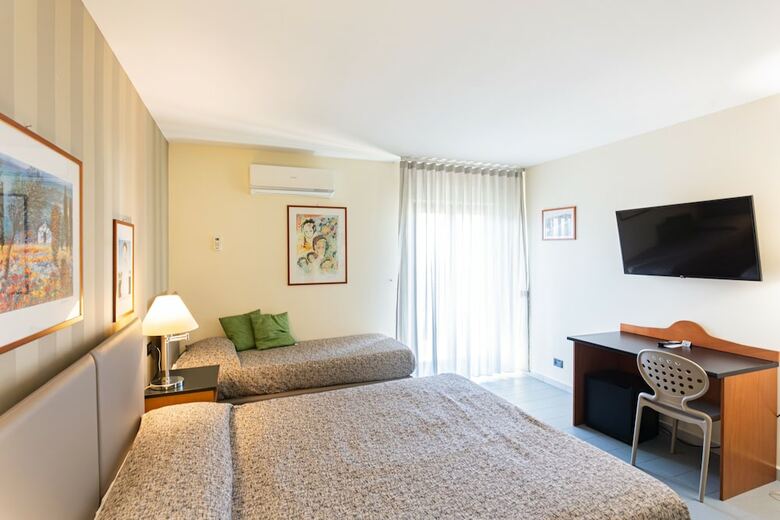 Hotel Athenaeum
