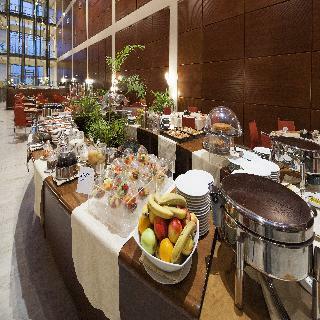 Hotel Doubletree By Hilton Turin Lingotto