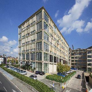 Hotel Doubletree By Hilton Turin Lingotto