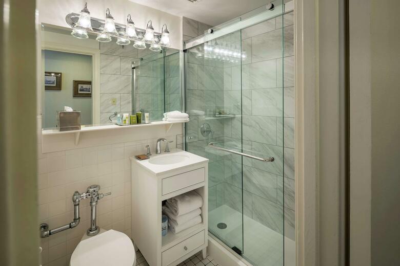 Hotel Hilton Netherland Plaza