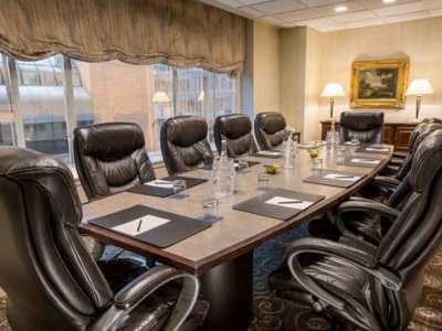 Hotel Hilton Netherland Plaza