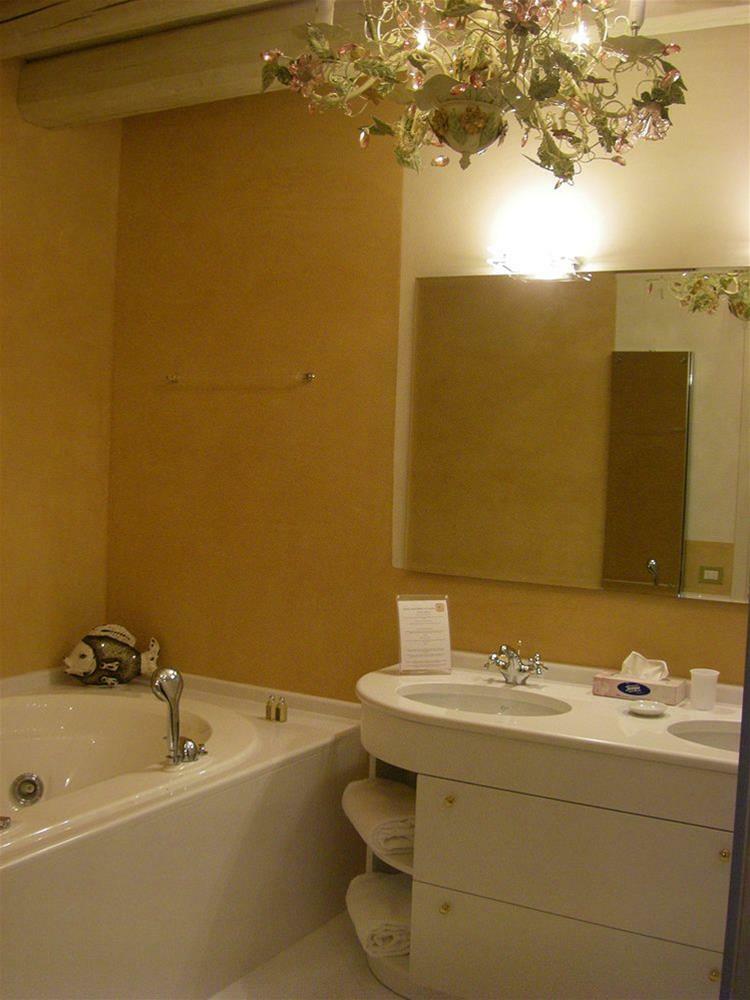 Hostal Relais Fra Lorenzo