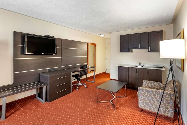 Hotel Best Western Plus Governor's Inn