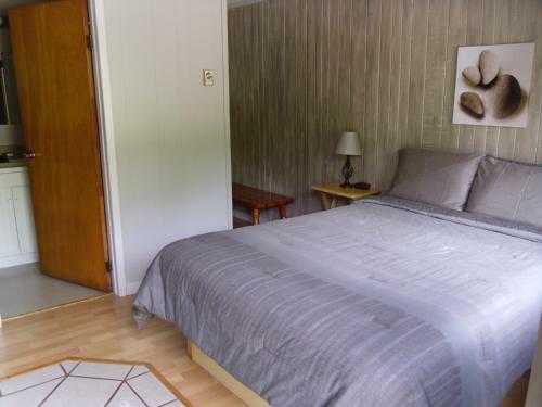 Peacock Villa Motel