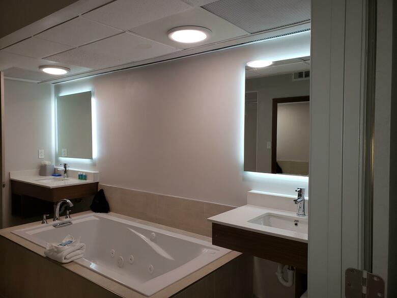 Hotel Holiday Inn Express And Suites