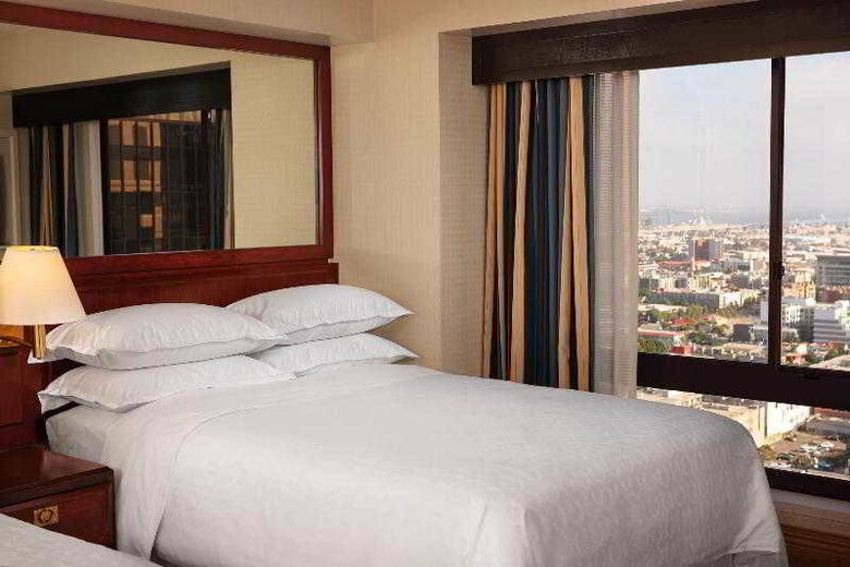 Hotel Sheraton Suites San Diego At Symphony Hall
