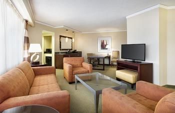 Hotel Embassy Suites Secaucus - Meadowlands