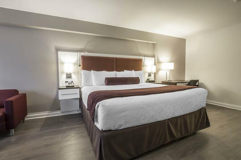 The Saint James Hotel An Ascend Hotel Collection Member