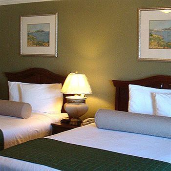 Motel Traveler's Inn