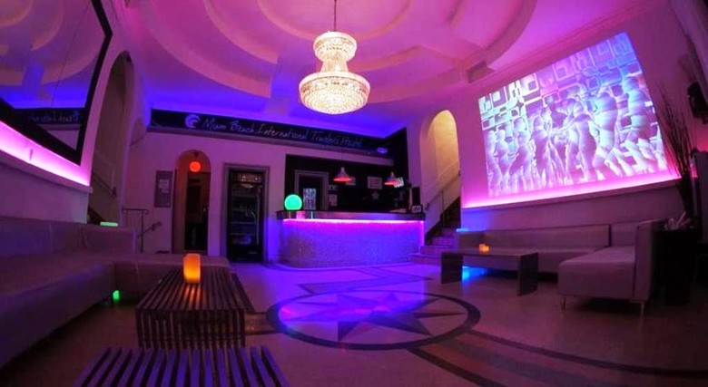 Miami Beach International Travelers Hostel