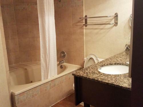Best Western Innsuites Hotel