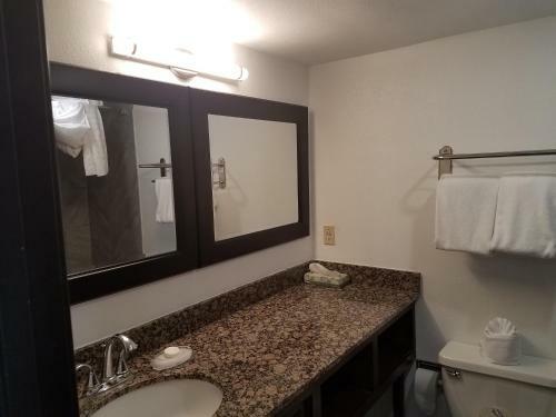 Best Western Innsuites Hotel