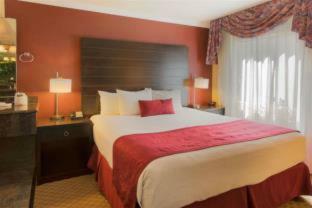 Best Western Innsuites Hotel
