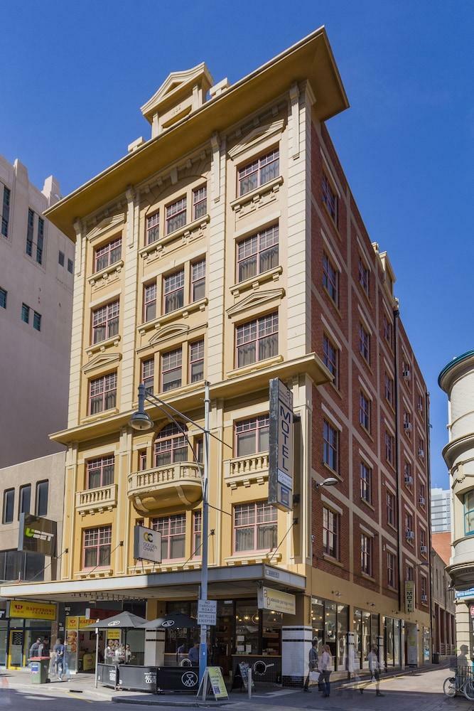 Hotel Adelaide Paringa