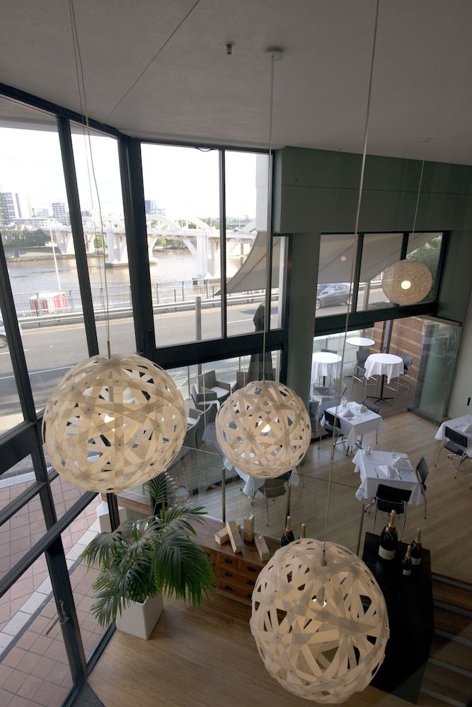 Hotel Park Regis North Quay