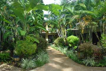 Hotel Bay Village Tropical Retreat