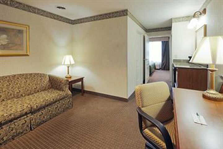 Hotel Country Inn And Suites Mansfield